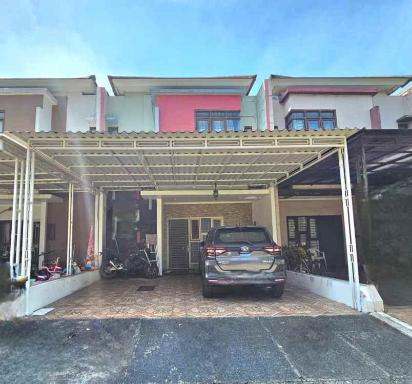 dijual rumah cluster valeria metland