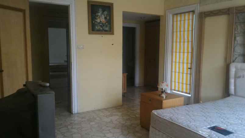 dijual rumah dago