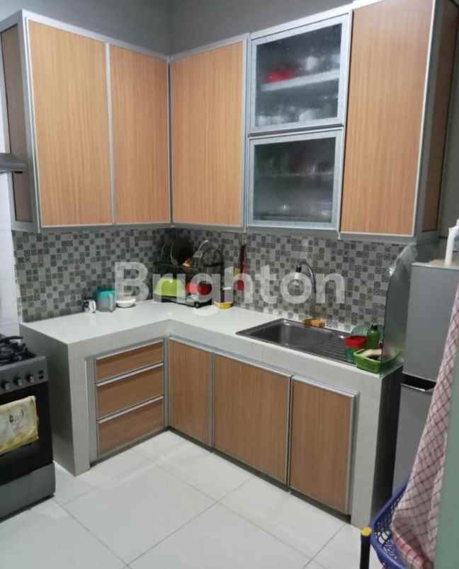 dijual rumah dharmahusada utara indah