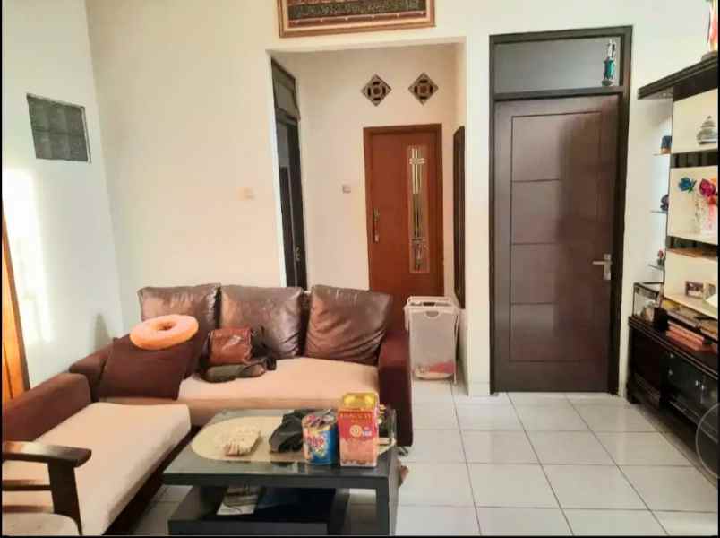 dijual rumah di citragran cibubur siap huni