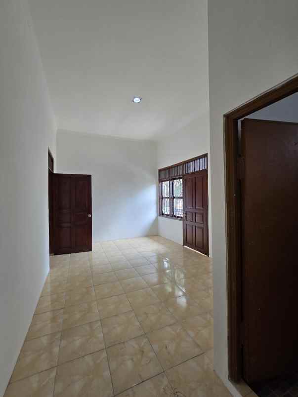 dijual rumah duren sawit jaktim