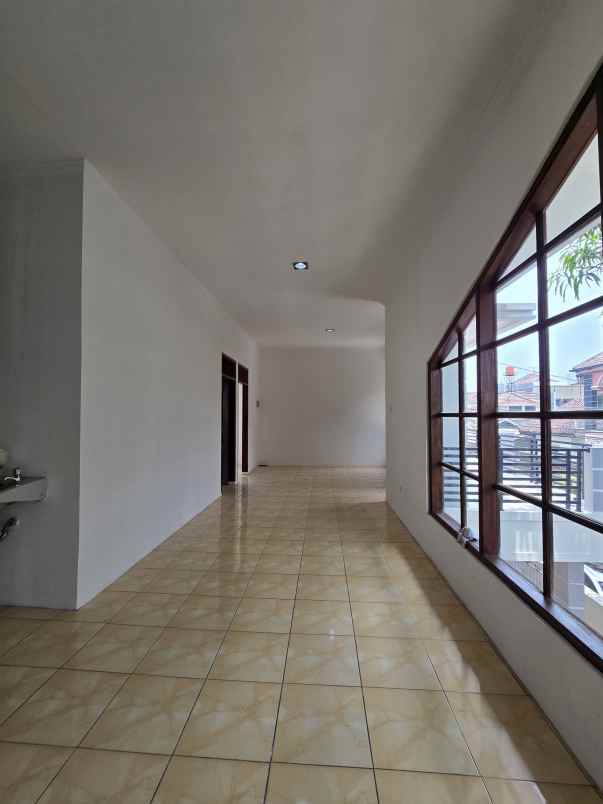 dijual rumah duren sawit jaktim