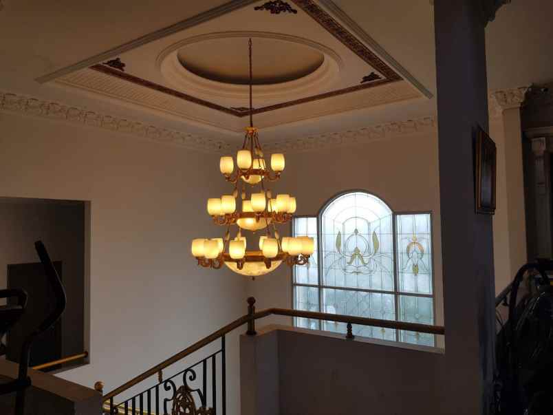 dijual rumah elit lokasi strategis jakarta timur