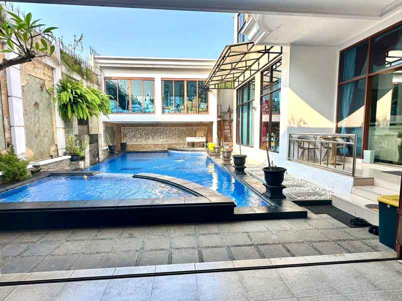 dijual rumah gondang