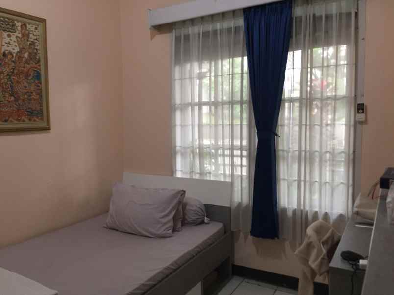 dijual rumah guntur sari rajamantri