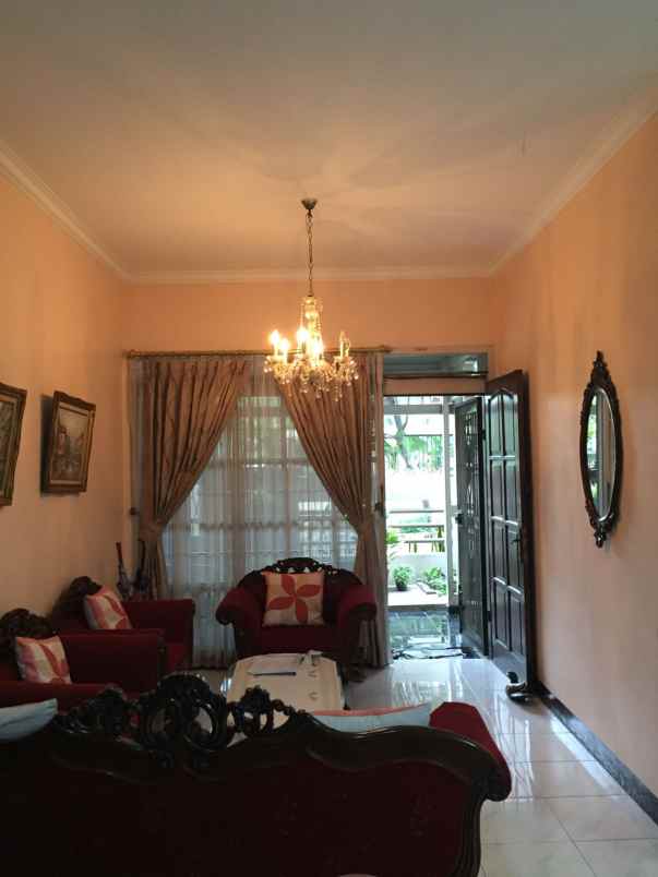 dijual rumah guntur sari rajamantri