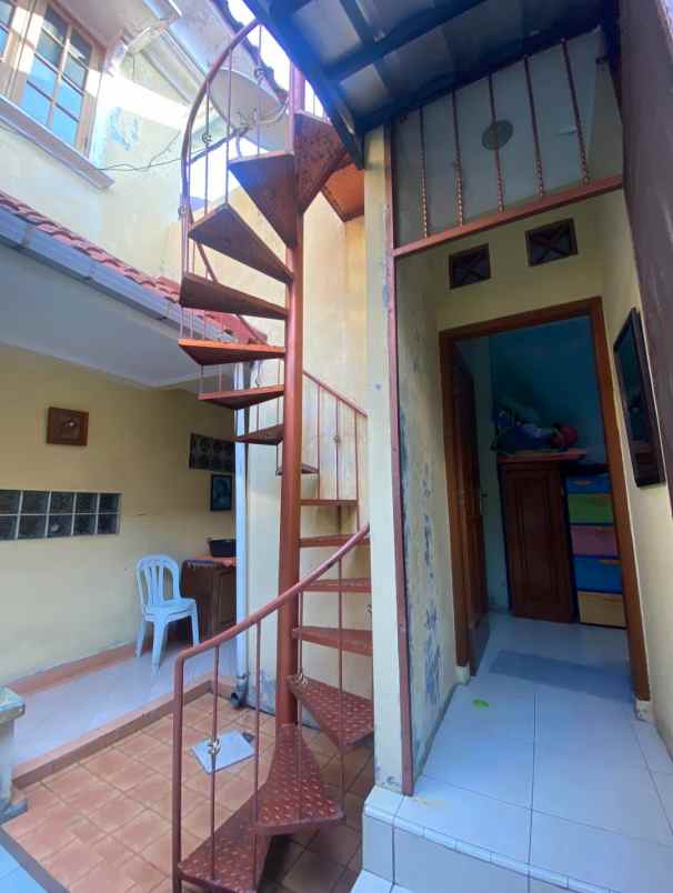dijual rumah harapan indah regency