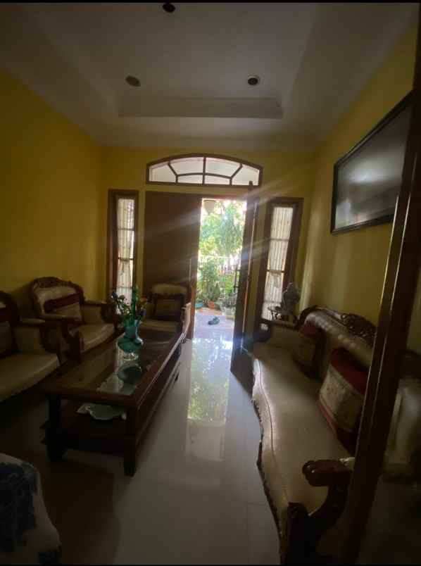 dijual rumah harapan indah regency