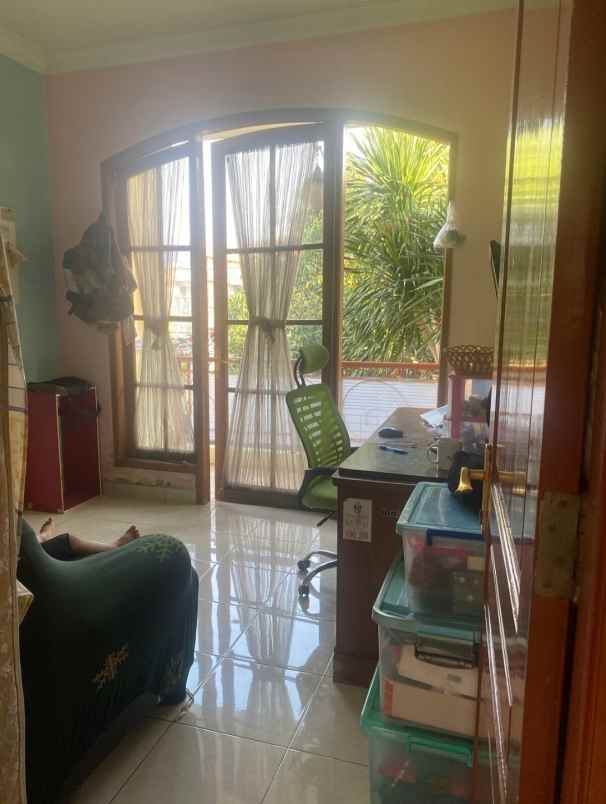 dijual rumah harapan indah regency