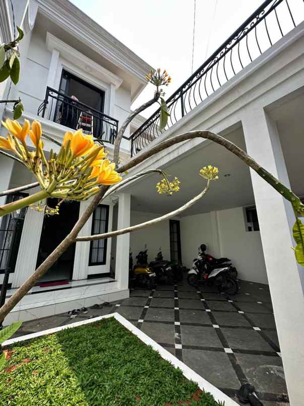 dijual rumah jagakarsa jakarta selatan