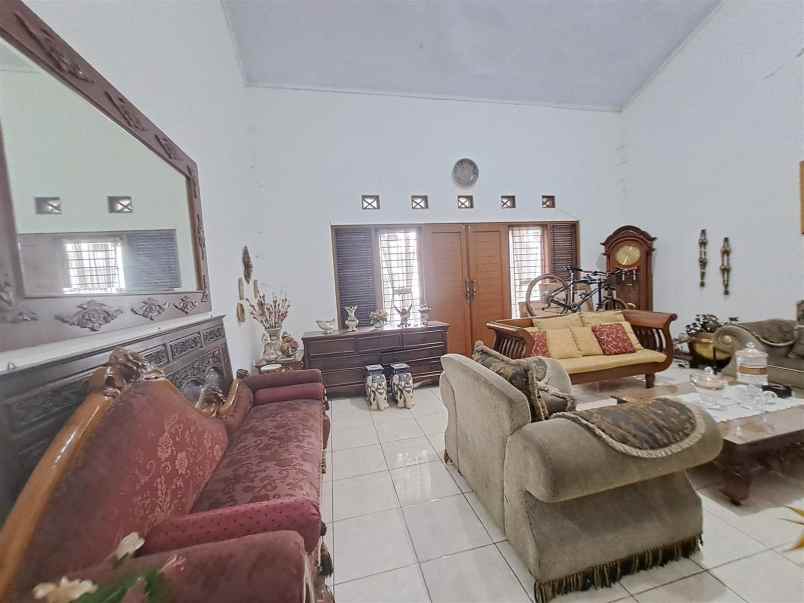 dijual rumah jaka setia bekasi selatan