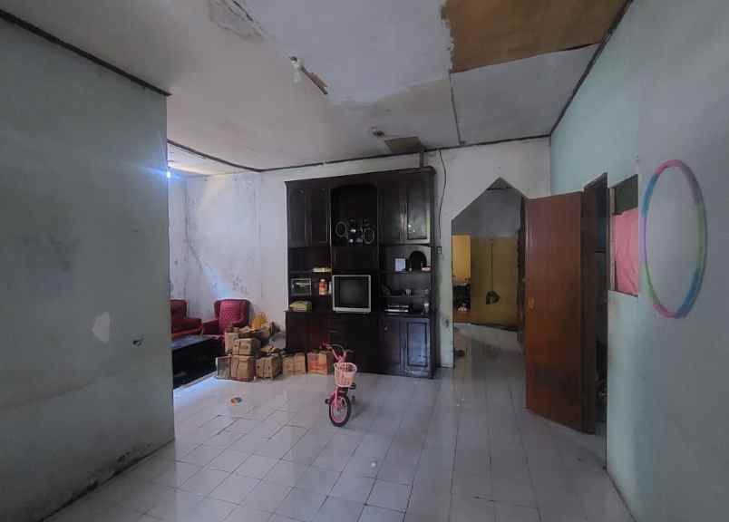 dijual rumah jalan cendrawasih cipayung