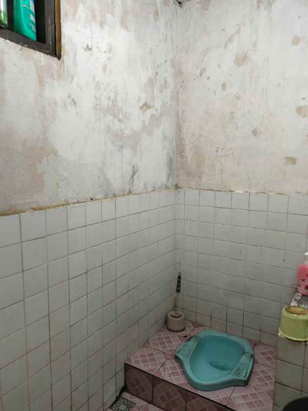 dijual rumah jalan ibu ganirah