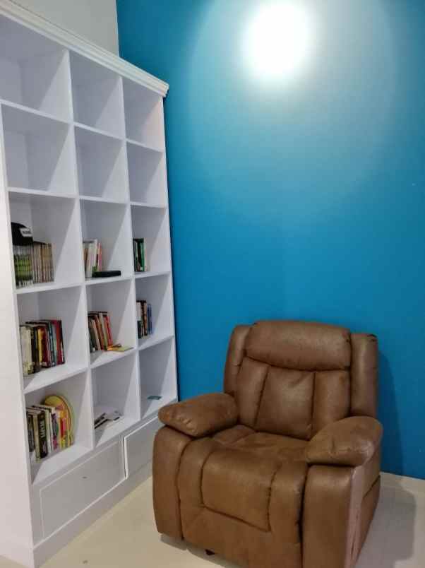 dijual rumah jalan kolonel masturi