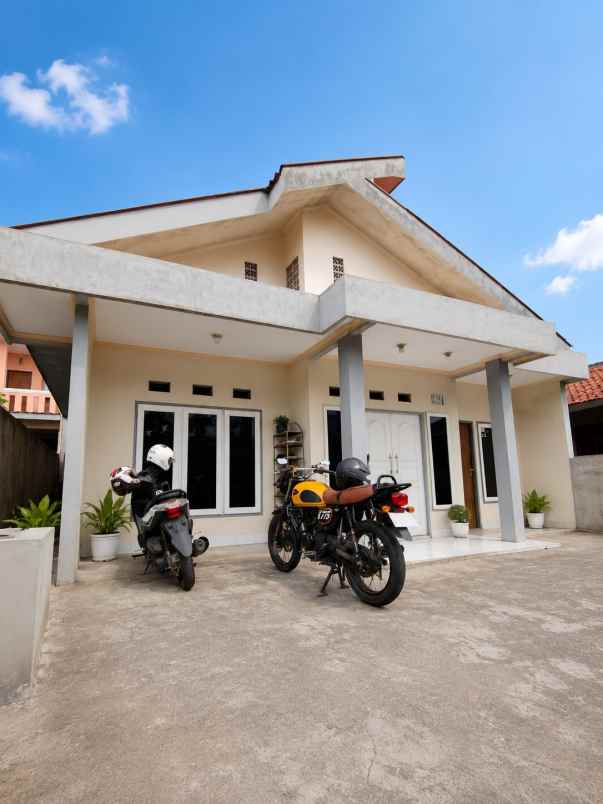 dijual rumah jalan masjid baitussalam