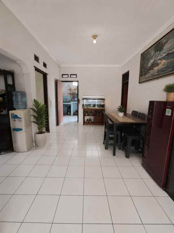 dijual rumah jalan masjid baitussalam