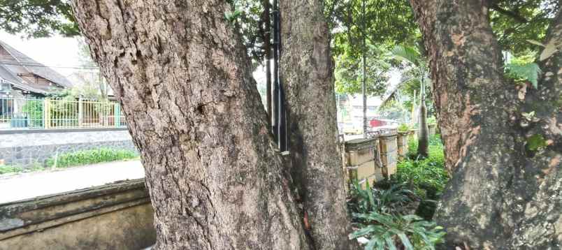 dijual rumah jalan raya cirebon bandung