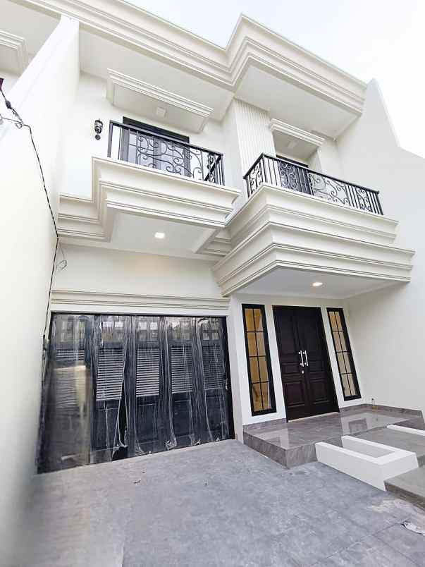 dijual rumah jalan raya joglo kembangan