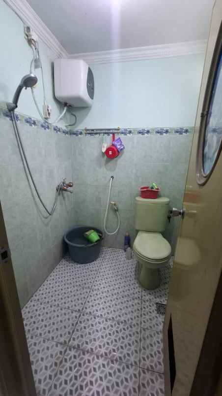 dijual rumah jalan semeru