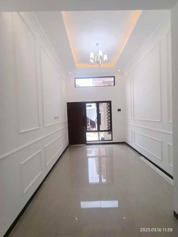 dijual rumah jalan turonggo timur