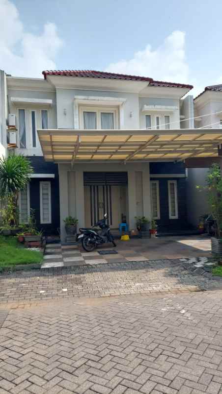 dijual rumah jalan wisata bukit mas