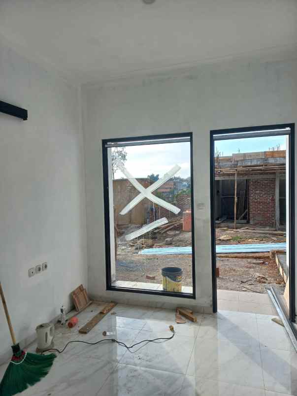 dijual rumah jatihandap cicaheum bandung