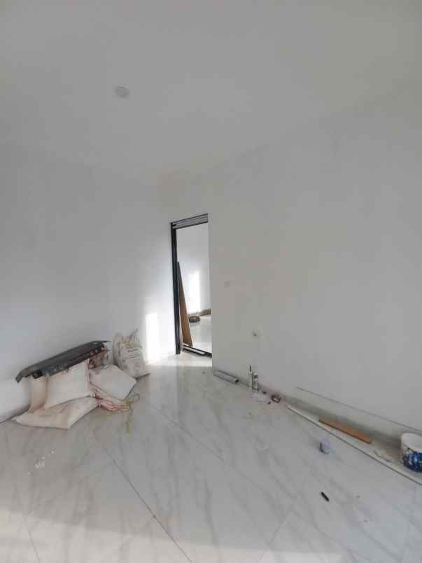 dijual rumah jatihandap cicaheum bandung