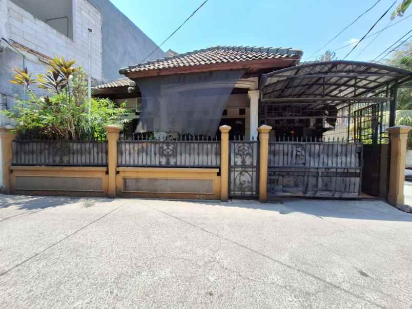dijual rumah jatiwaringin