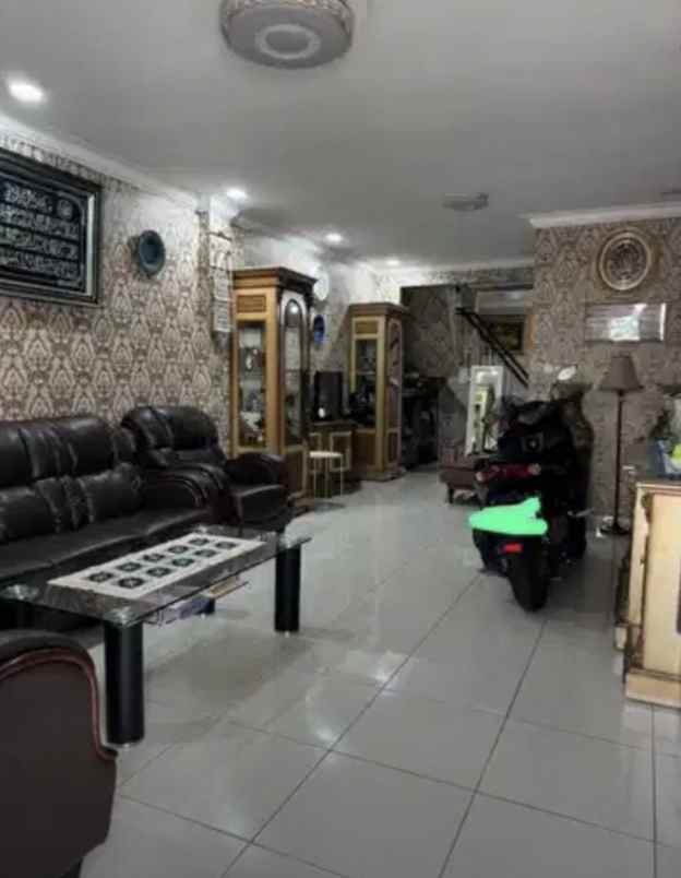 dijual rumah ji ulujami pesanggrahan