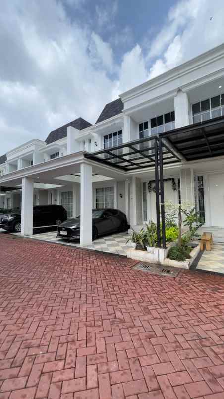 dijual rumah jl bambu apus cipayung