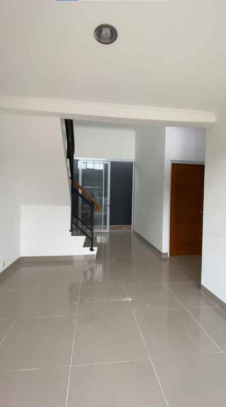 dijual rumah jl batas mustikasari kec