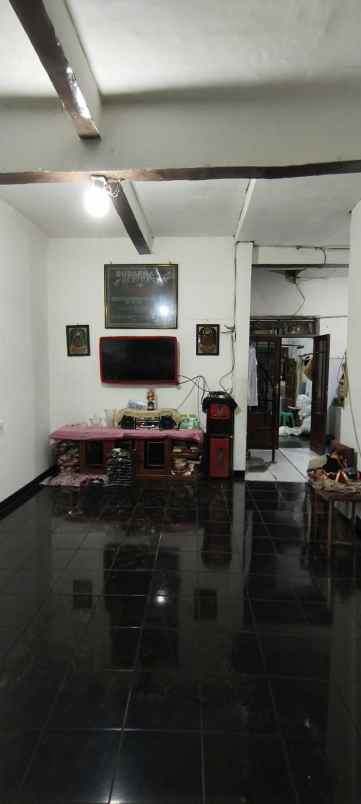 dijual rumah jl binong jati gatot