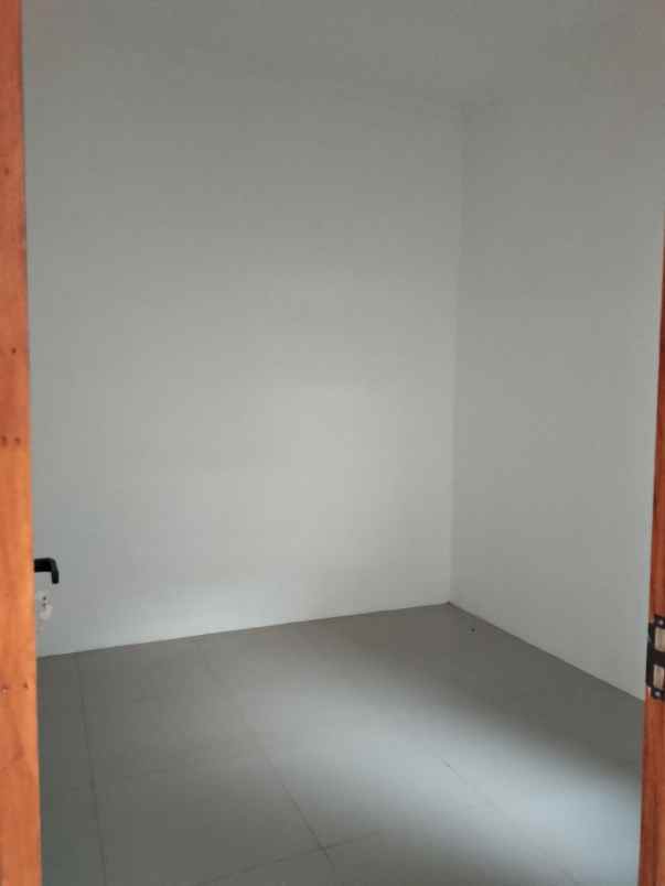 dijual rumah jl bojong sukamukti rt 03