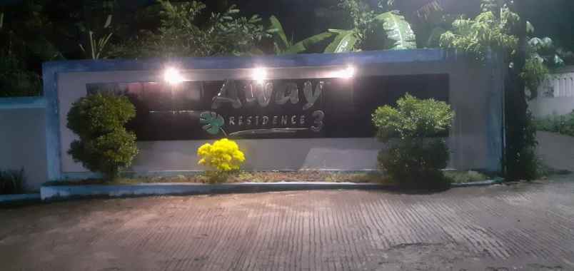 dijual rumah jl caringin