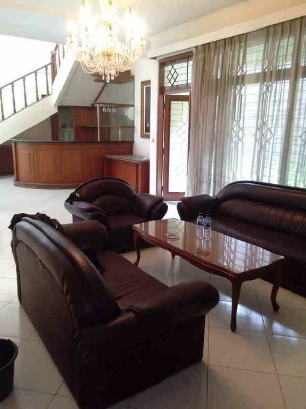 dijual rumah jl citeureup cimahi