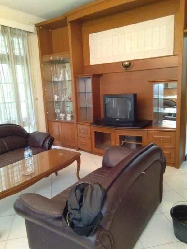 dijual rumah jl citeureup cimahi