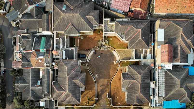 dijual rumah jl citeureup cimahi