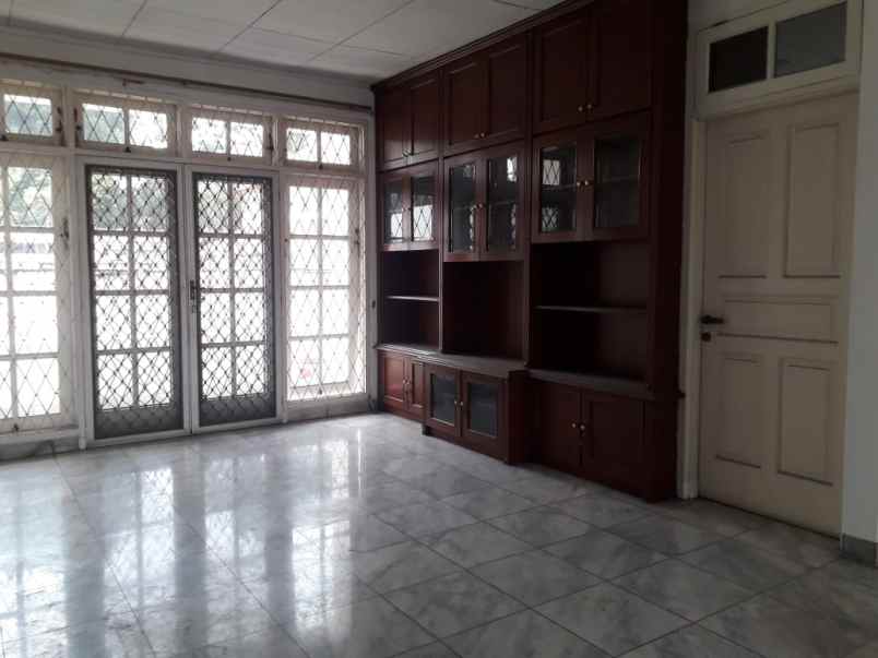 dijual rumah jl damarsari ii pasar minggu