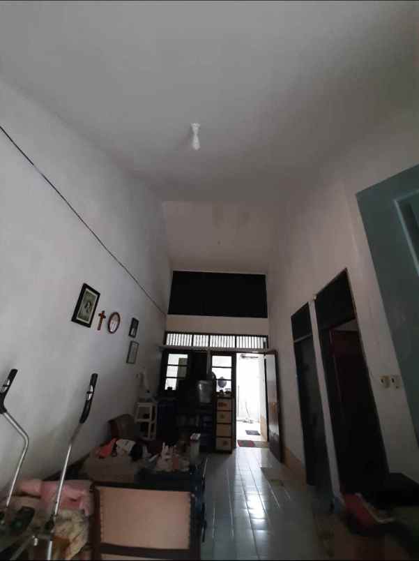 dijual rumah jl duren villa sudimara