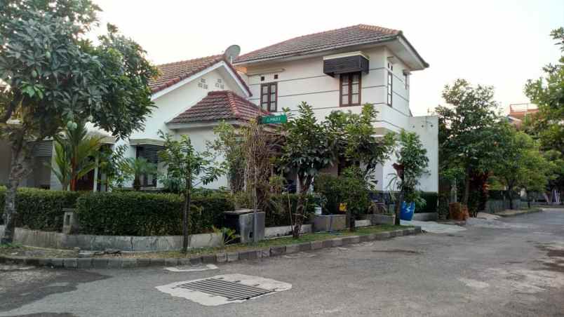 dijual rumah jl gedebage komp bumi