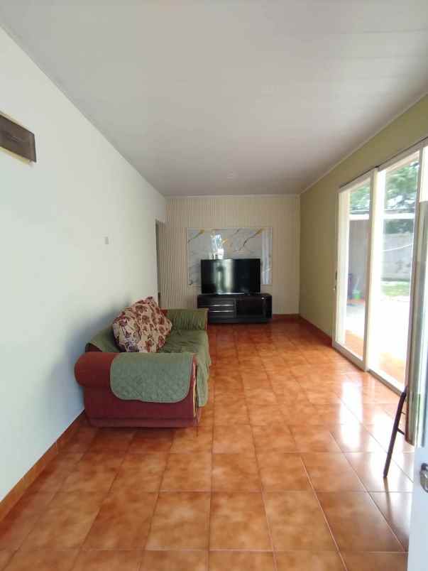 dijual rumah jl keadilan