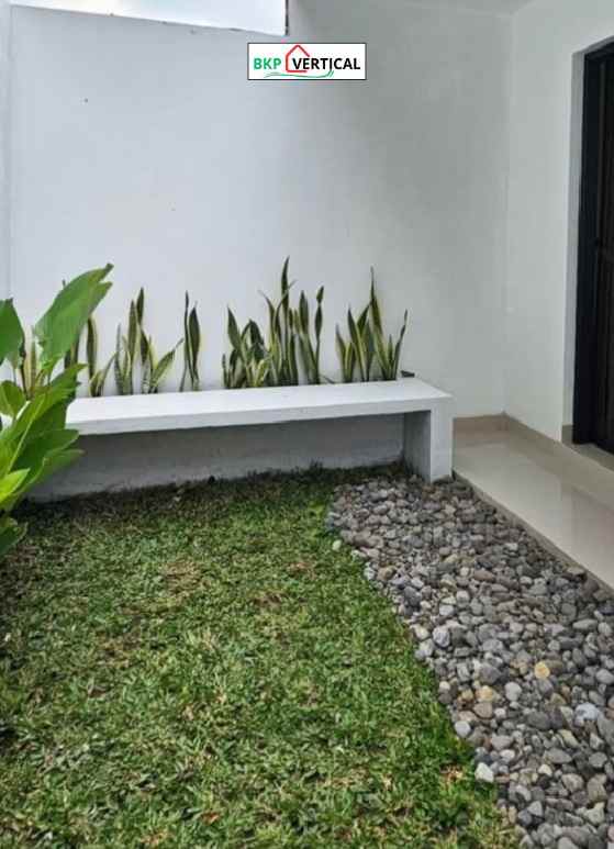 dijual rumah jl kelurahan