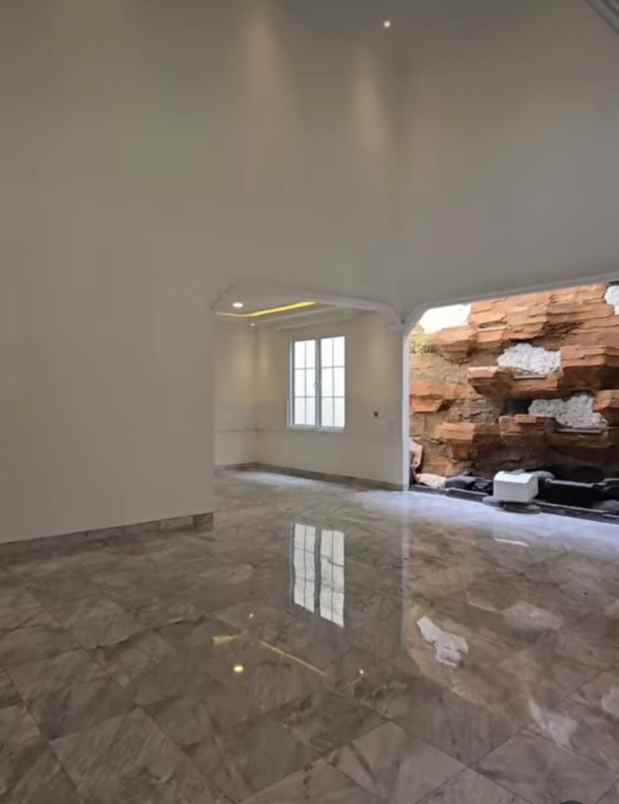 dijual rumah jl komplek abadi pondok