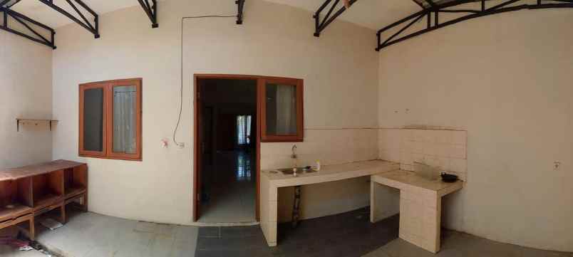 dijual rumah jl logam buahbatu bandung