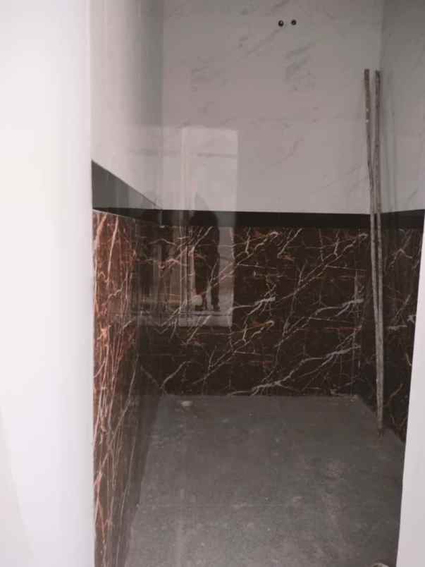 dijual rumah jl macan jagakarsa kec