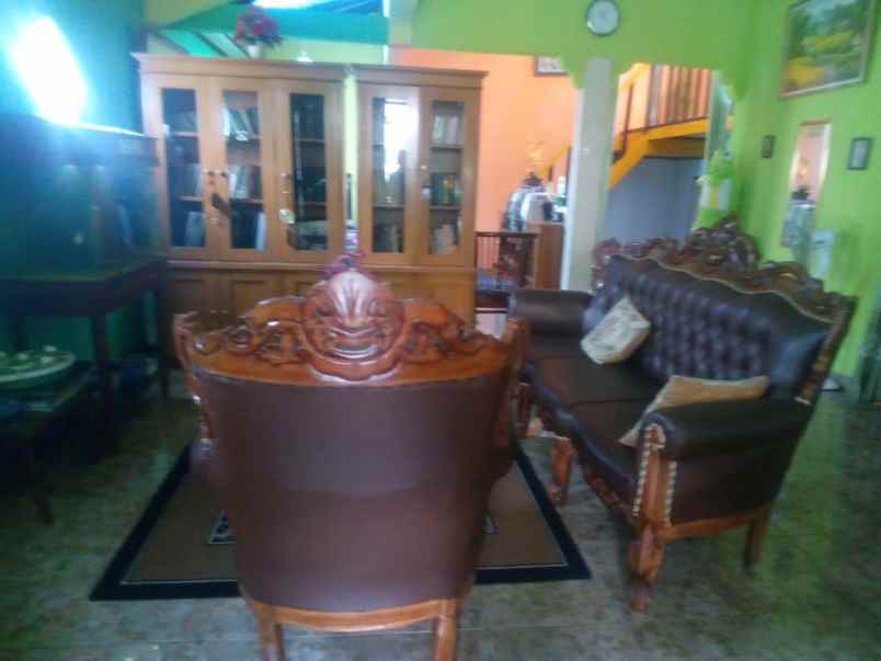 dijual rumah jl padasuka indah