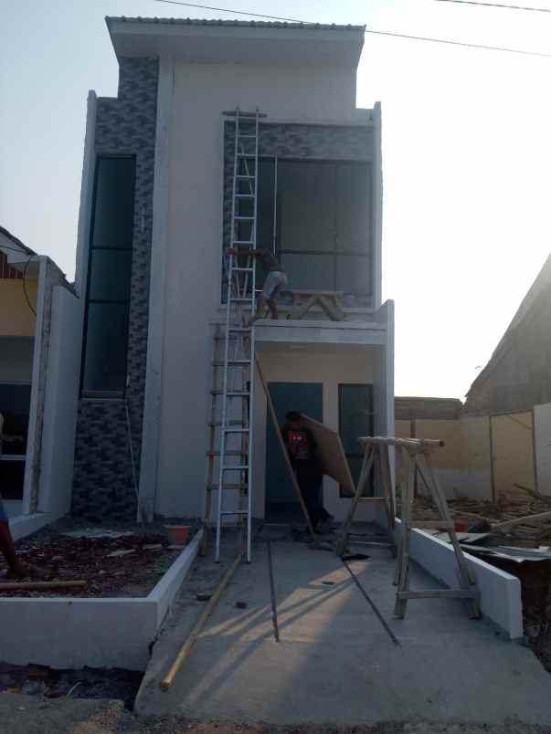 dijual rumah jl wanasari cibitung