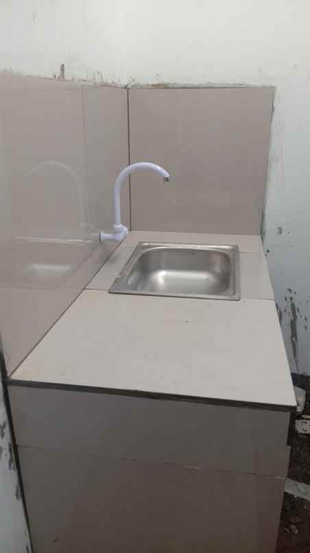 dijual rumah jl wr supratman lubang