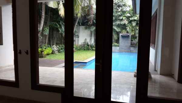dijual rumah jln antasari cipete