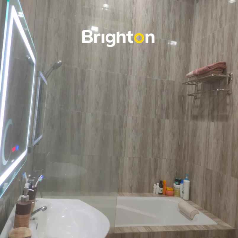 dijual rumah jln danau singkarak